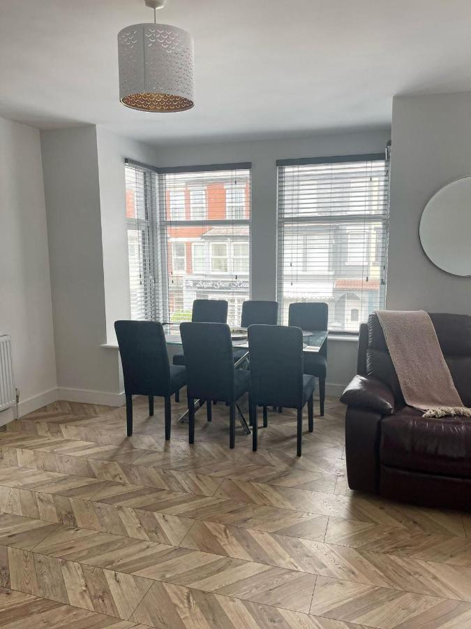 Smith Stayz Apartments Blackpool Luaran gambar
